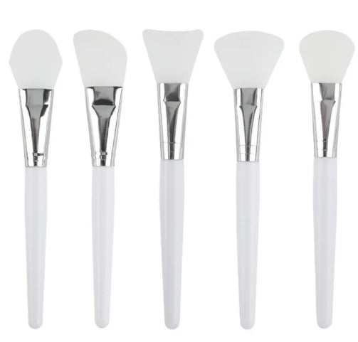Silicone Mask Applicator Brush — Even Spread. Zero Absorption. Clean Application.