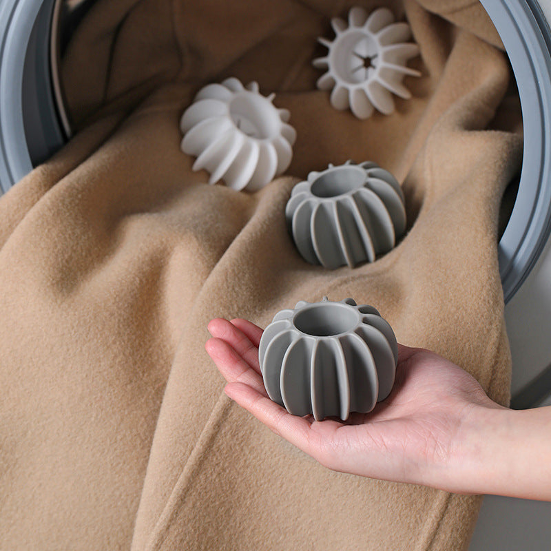 Silicone Laundry Ball — Lift Hair in the Wash. No Extra Work.