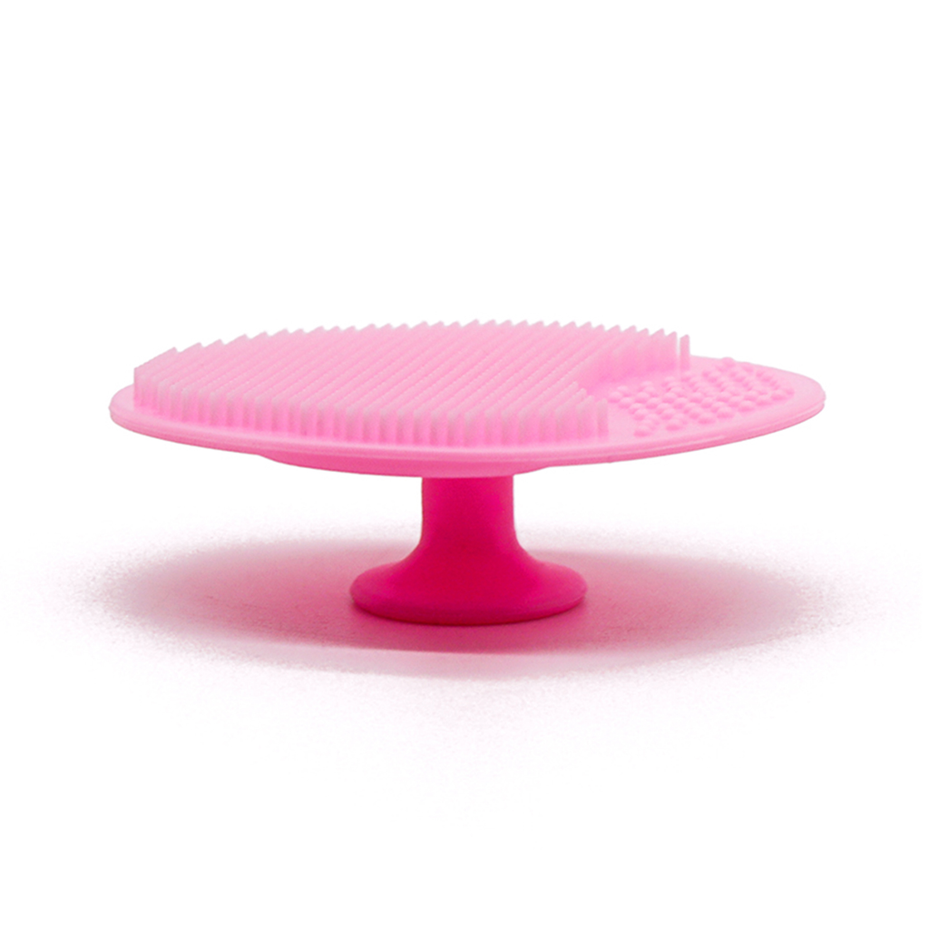 Silicone Facial Cleansing Brush — Gentle Clean. Controlled Contact. No Buildup.